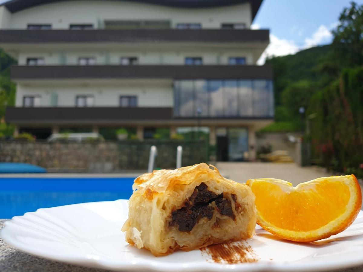 Hotel Lohovo Bihac Exterior photo