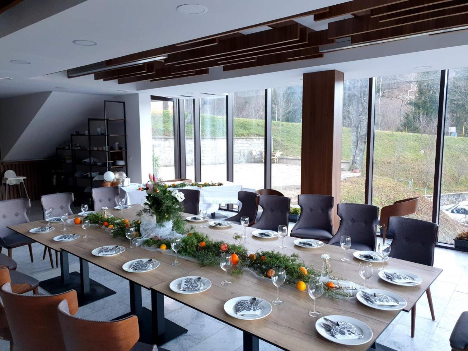 Hotel Lohovo Bihac Exterior photo